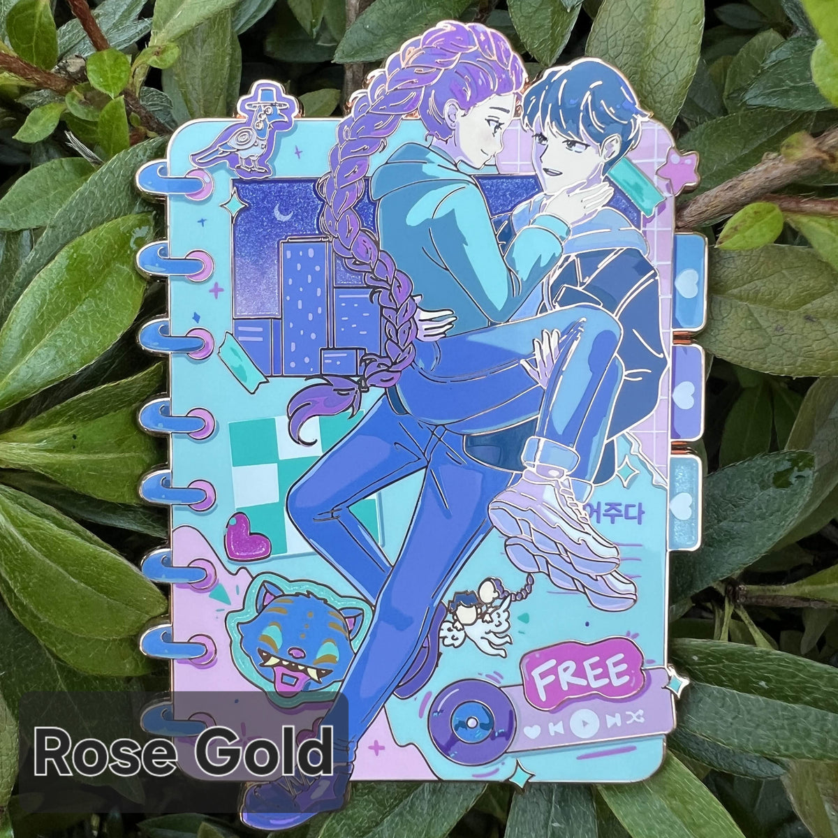 Rujinu Born to be Free Pin
